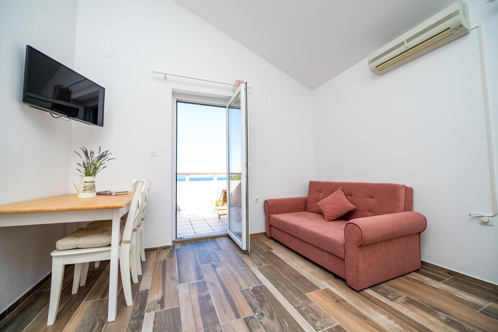 Sobe I Apartman Mareta Miholascica Exterior photo